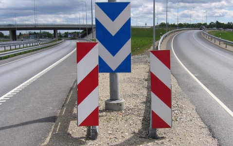 The Certification Department and the Laboratory Add a New Field of Activity– Road Traffic Signs